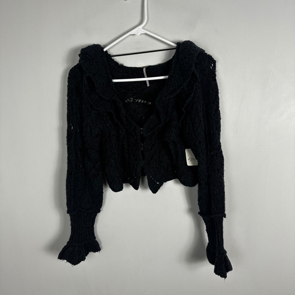 Free People Avery Cardigan Sweater Cropped Womens Size Small NEW NWT Wool Black - Picture 11 of 16
